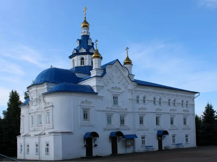 Зилантов монастырь Храм Успения Пресвятой Богородицы