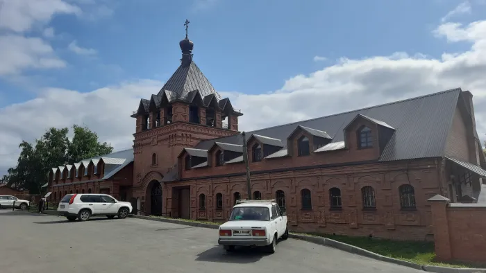 Монастырь в Комаровке
