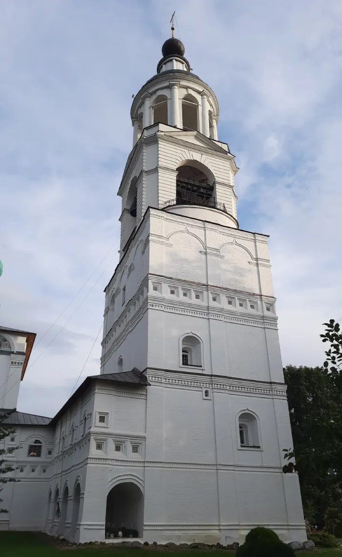 Колокольня