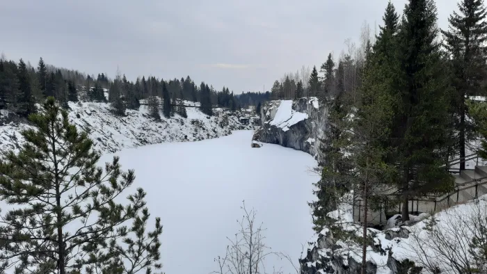 Горный парк Рускеала Большой мраморный каньон