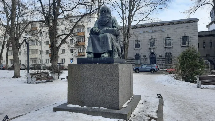 Сортавала Памятник Рунопевцам