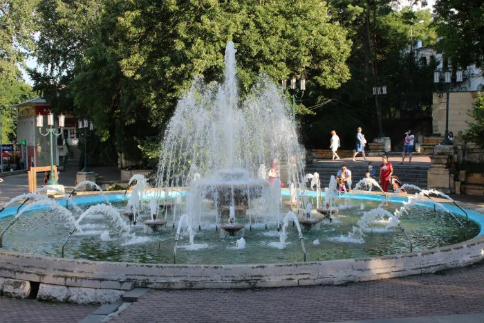 Курортный парк в Ессентуках Большой фонтан