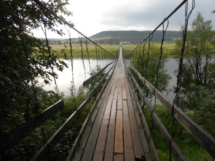 Висячий мост через реку Сылва
