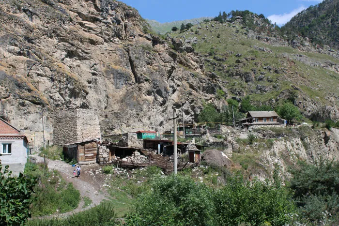 Куртатинское ущелье в Северной Осетии аул Дзивгис
