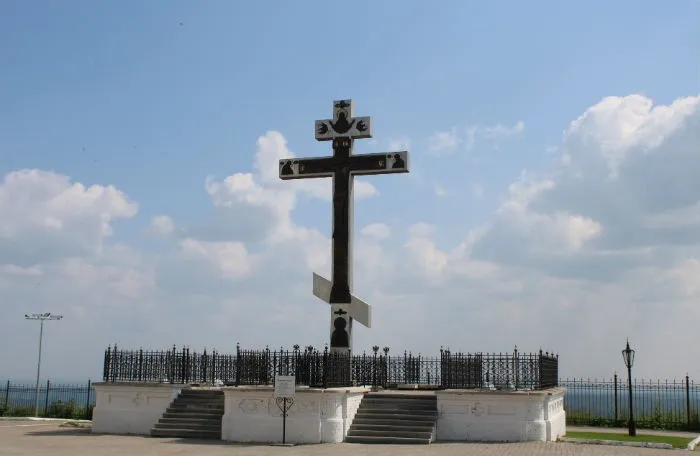 Царский крест Белогорский монастырь