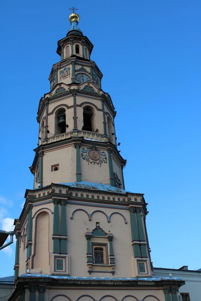 Колокольня Петропавловского собора в Казани