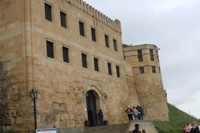 Крепость Нарын-Кала Главные ворота