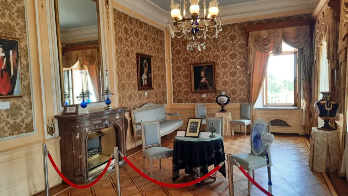 Массандровский дворец Кабинет императрицы
