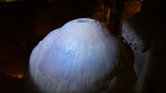 Мамонтовая пещера В зале Кечкемет