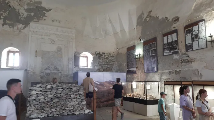 Музей в Храме с аркадой 