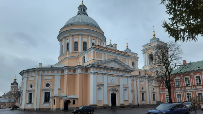 Александро-Невская лавра Троицкий собор