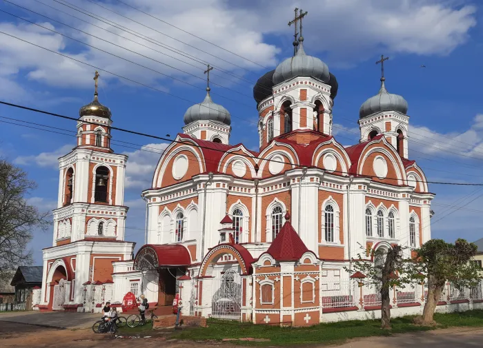 Церкви и храмы Марий Эл Смольный собор в Козьмодемьянске