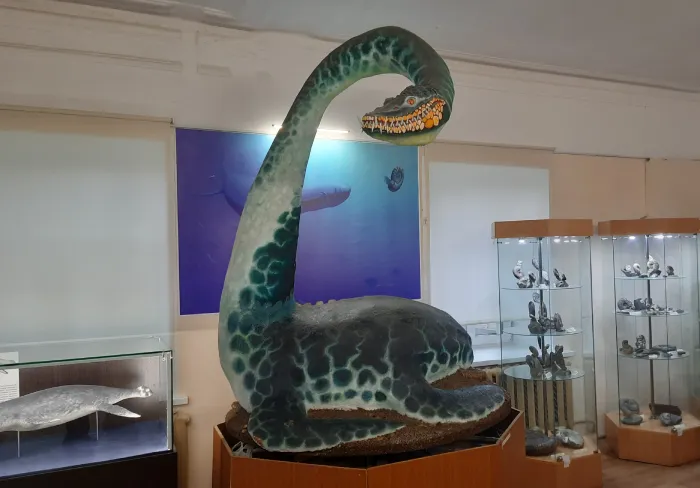 Палеонтологический музей в Ундорах Плезиозавр