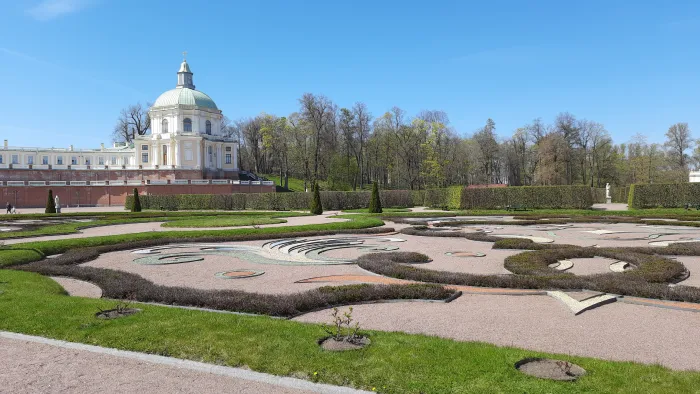 Большой Меншиковский дворец Нижний сад