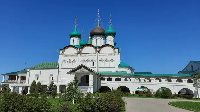 Достопримечательности Нижегородской области Вознесенский Пещерный мужской монастырь