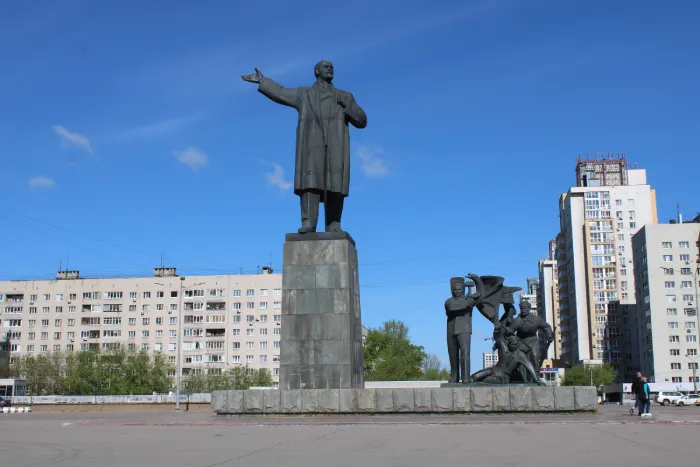 Достопримечательности Нижнего Новгорода Памятник Ленину