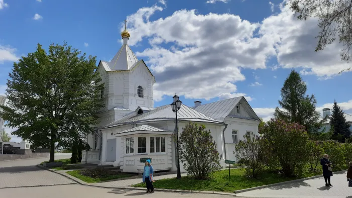 Тихвинская церковь